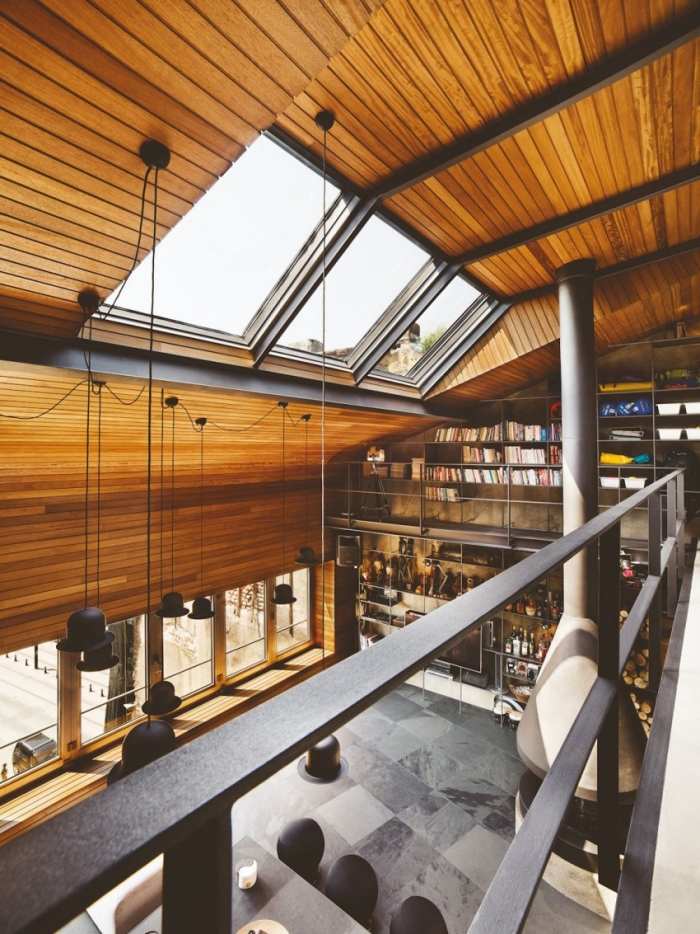 Karakoy-Penthouse-Maisonette-Dachwohnung-Innendesign-industriellen-stil