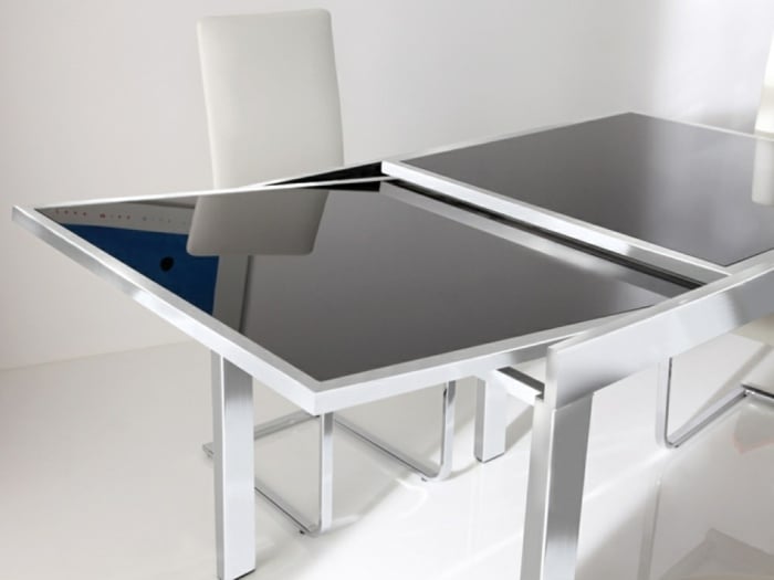 Ausziehbarer Esstisch aus Glas, Holz und Kunststoff