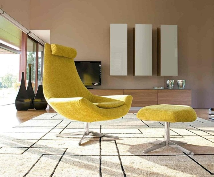 Sessel Loungesessel Hocker gelbe Farbe