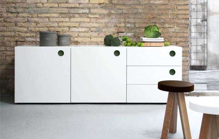 Weißes-Sideboard-in-Hochglanz-DOT-Terence-Woodgate-Design-Punt