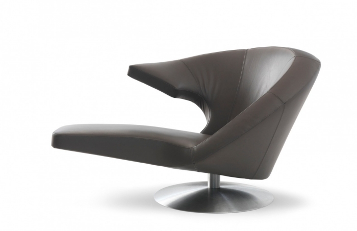 design-Drehsessel-aus-Leder-schwarz-parabolica-relaxmöbel-armlehnen