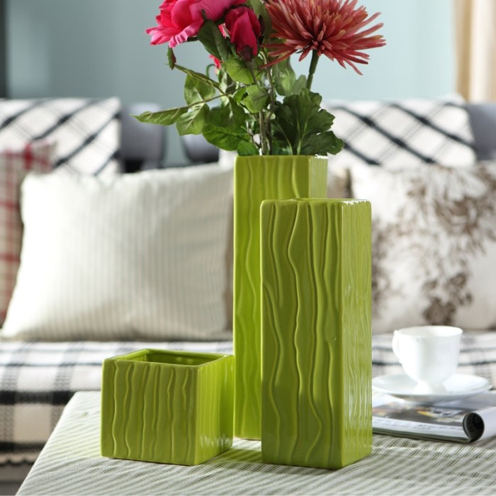 grüne-dreier-set-tischvasen-keramik-glasiert-tischdeko-ideen-geschenke