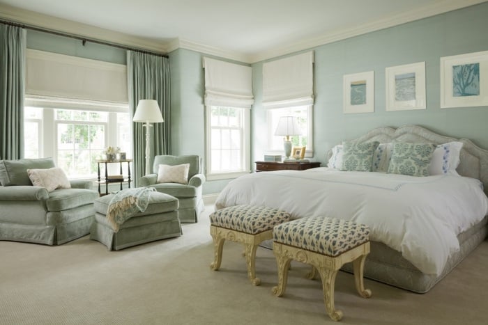 klassische-Einrichtung-Schlafzimmer-Farben-Ideen-faltrollos-fenster-sonnenschutz