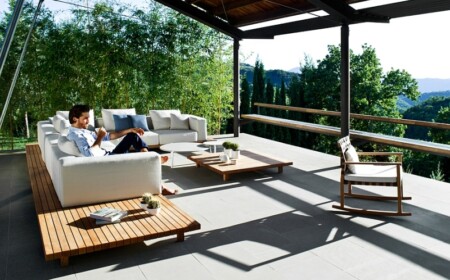 Outdoor Lounge