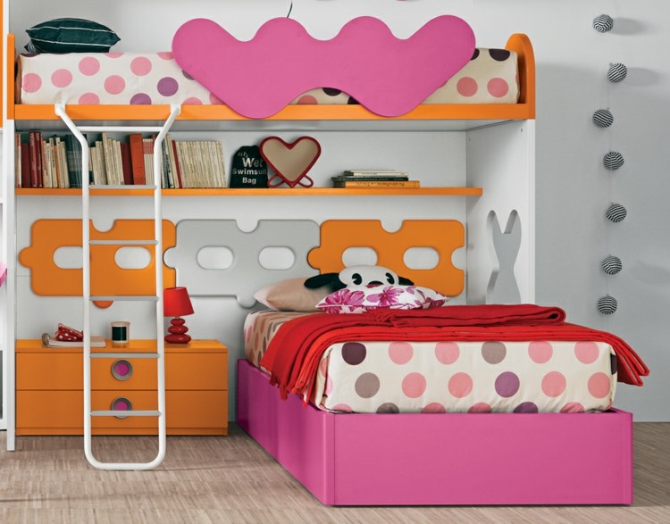  Kinderbetten Etagenbett rosa Farbe Schubladen Wandregale
