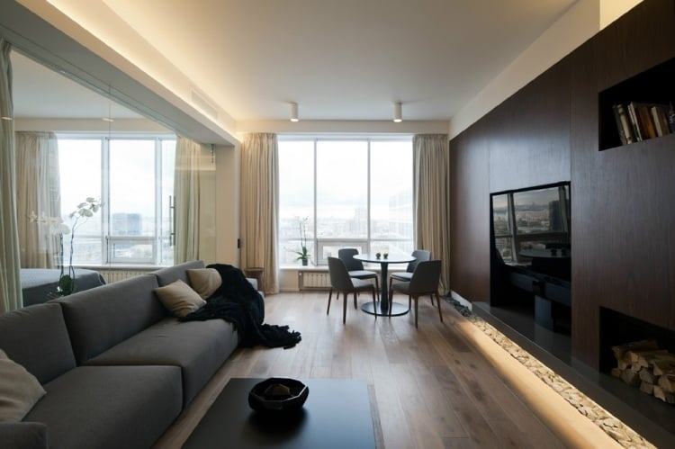 Ideen-zur Wohnzimmereinrichtung kies-led-beleuchtung-fernseher-decke-graues-sofa
