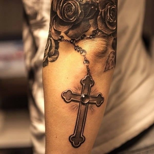 Unterarm kreuz tattoo männer Nacken tattoo