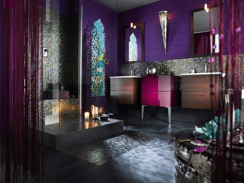 Badezimmer-Vorschläge-Marokkanischer-Stil-Purpur-Badezimmerschrank-Glanz