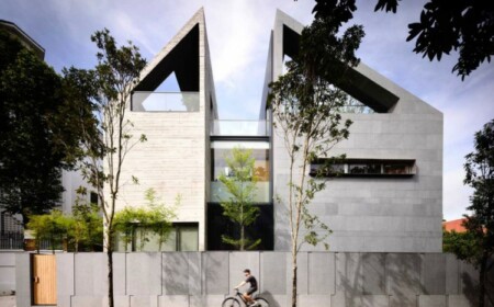 Einfamilienhaus großem Garten Architektenhaus Dachfesnter Glasfronten