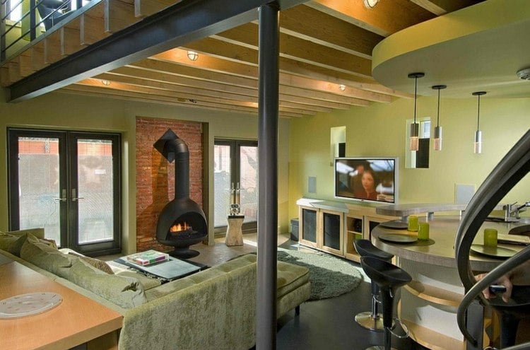 Grün Wohnzimmer einrichten Ideen Interieur Holzdecke