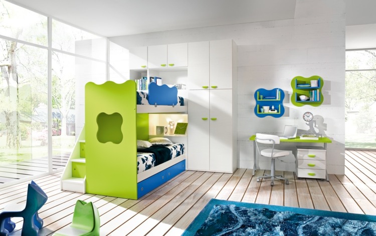 Kinderzimmer gestalten 2015 Dachschräge Jungenzimmer blau grüne Wand