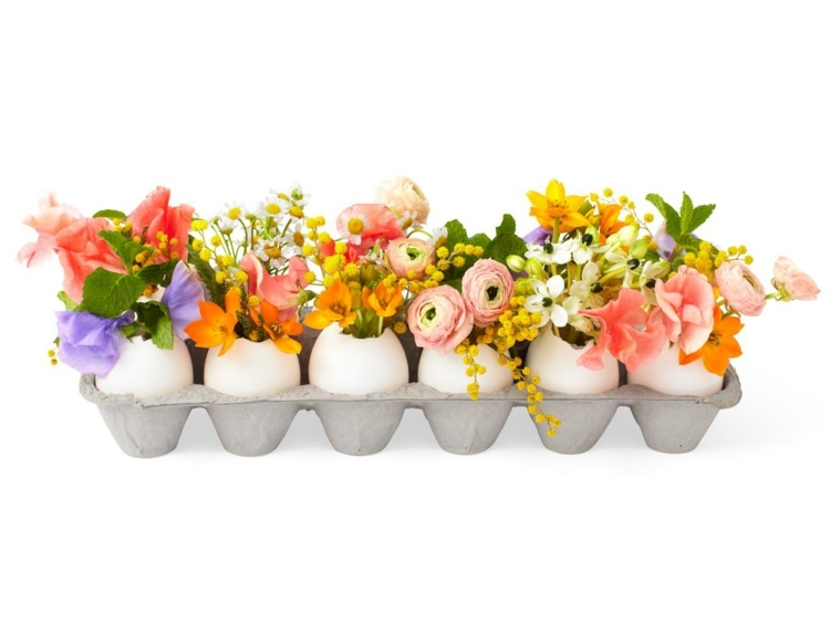 Ostergeschenke-selbst-gemacht-Kresseeier-Blumen-bepflanzen