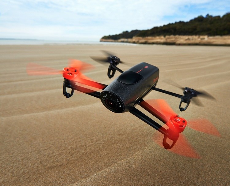 Quadrocopter Kamera Flug Parrot Bebot Steurung einfach