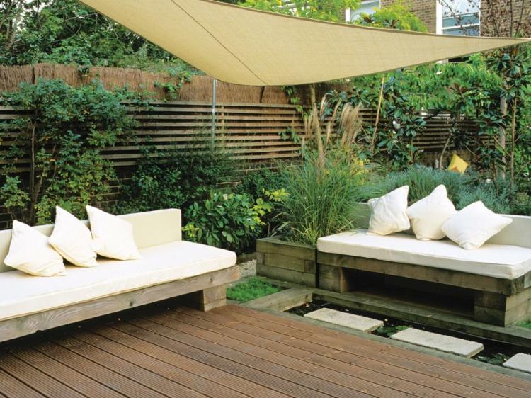Sichtschutz Garten selber bauen Terrasse Sonnensegel Lattenzaun Bambus