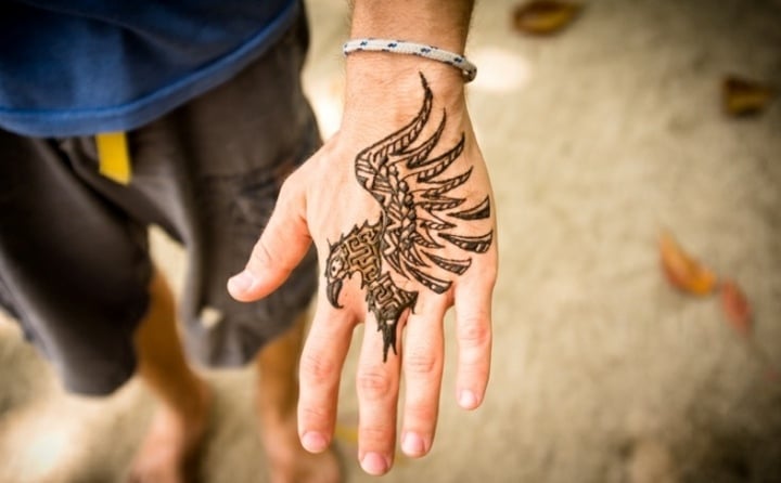 Tattoo-Handgelenk-Ideen-Männer-Drachen-Bilder-Beispiele