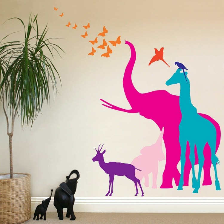 Themen-Wandtattoo-im-Kinderzimmer-Safari-Elefant-Giraffe-Vögel-bunt