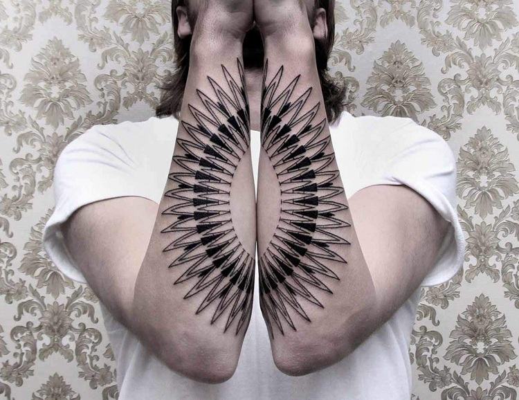Unterarm geometrisch tattoo mann Kleine Tattoos