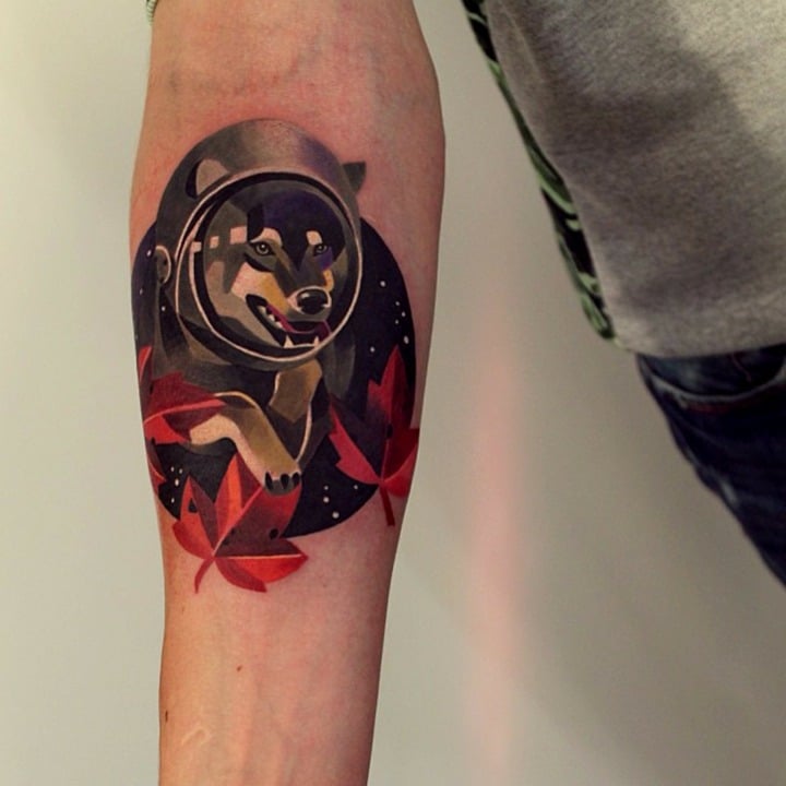 Unterarm-Tattoo-Männer-Wolf-Weltall-futuristisch-Ideen