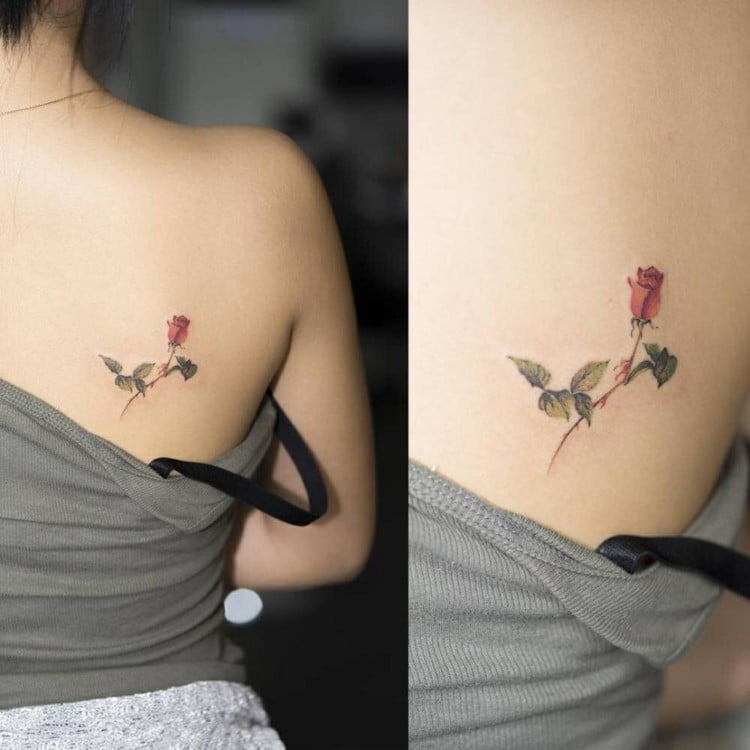 dezente-tattoo-ideen-frauen-schulter-rücken-romantisch-rose-rot