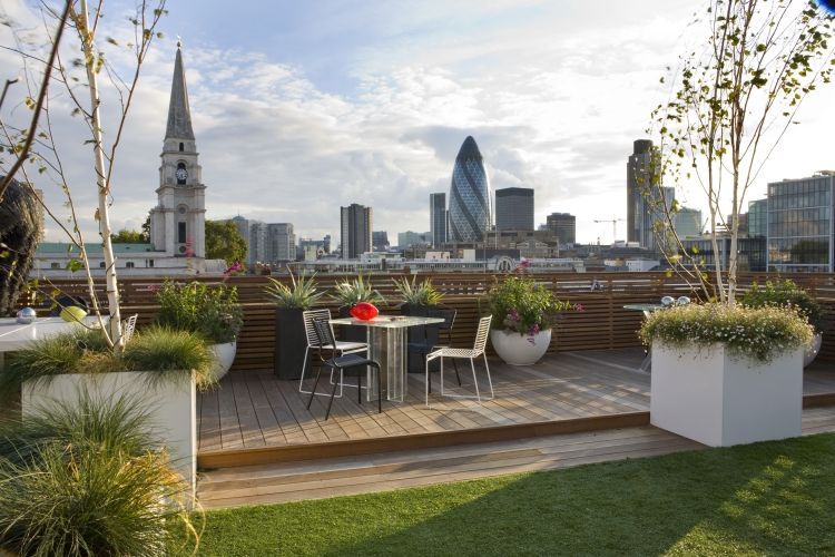 ideen-zum-terrassen-gestalten-dachterrasse-ausblick-stadt-london