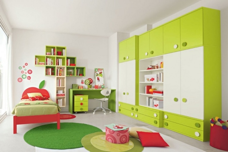 Kinderzimmer gestalten -ideen-gruen-weiss-apfel-motiv