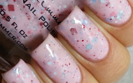 nageldesign für frühling rosa glitzer idee lange naegel damen