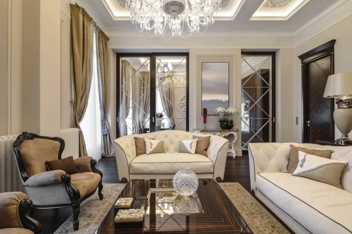 wohnzimmer design italienisch eleganz gold teppich tischleuchte