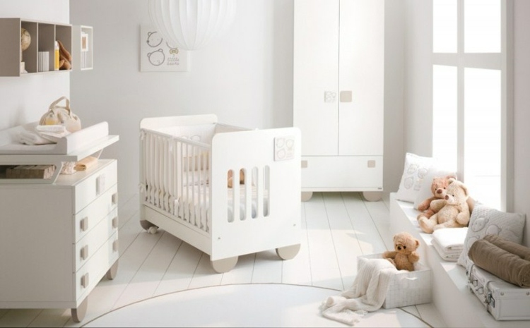 Babybett-Nestchen-weiß-Babyzimmer-einrichten-Ideen