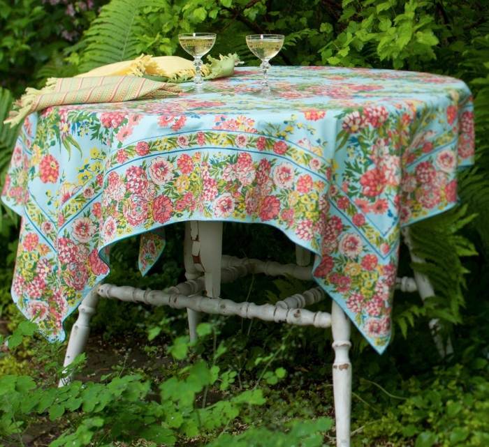 Garten-Tischdecken-Designs-verschiedene-Anlässe-Zinnia-Vintage-Style-Floral