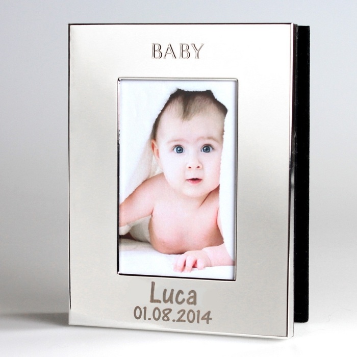 Geschenke-für-Neugeborene-baby-fotoalbum-mit-namen-als-gravur