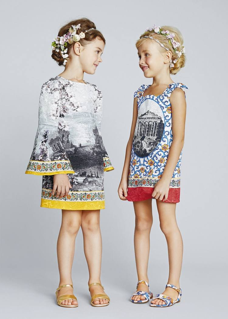 Kindermode-Mädchen-Kleid-Prints-modern-stilvoll