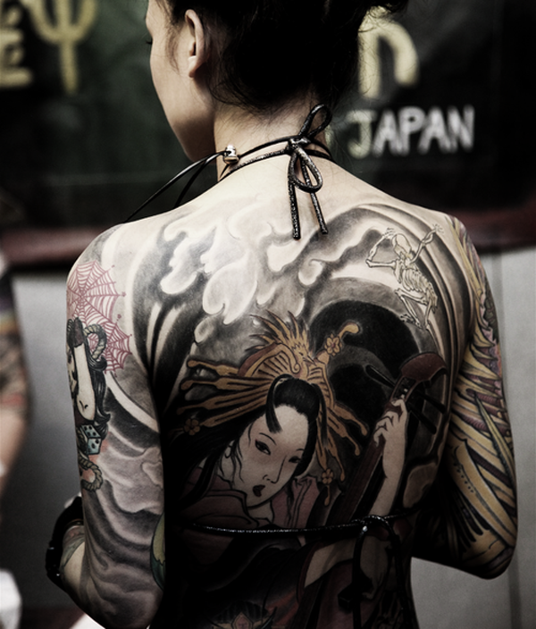 Tattoo-Ideen-Rücken-Motive-Geisha-Beispiele