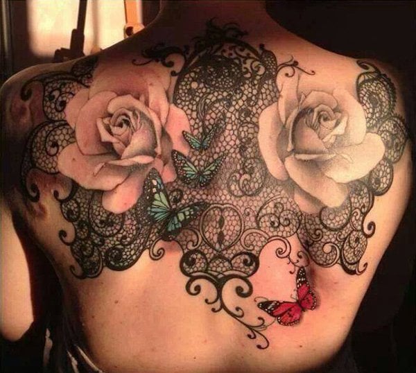 Tattoo-Ideen-Rücken-Rosen-farbig-bunt