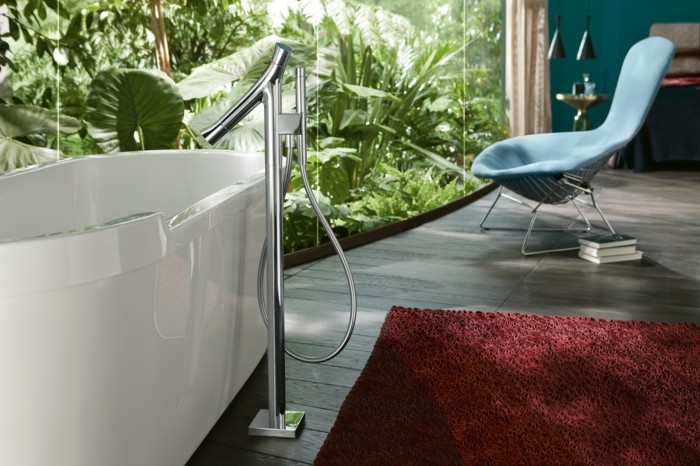 badezimmer design organic hansgrohe wasserhahn badewanne badvorleger rot