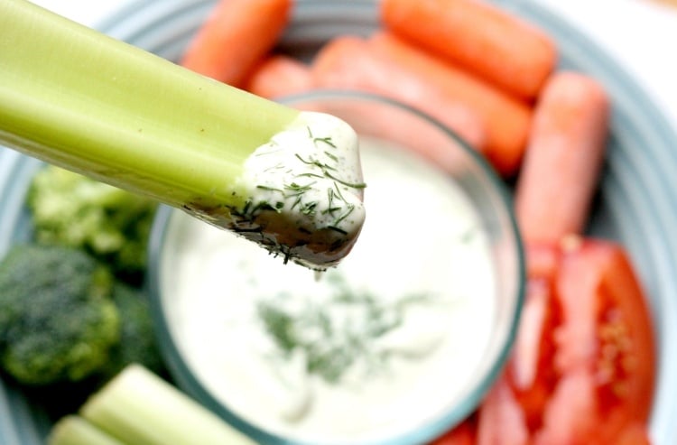 Dip für Gemüse selber-machen-joghurt-dill