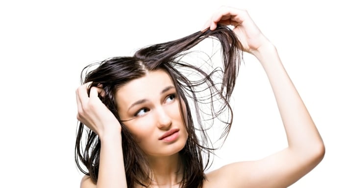 fettige haare strähnen beauty tipps frisur 2