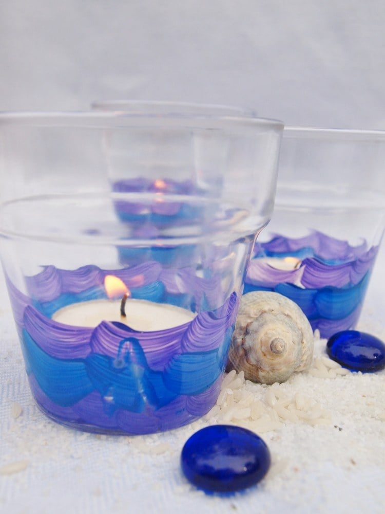 glas-teelichthalter-lila-blau-farbe-sommer-wellen-muster