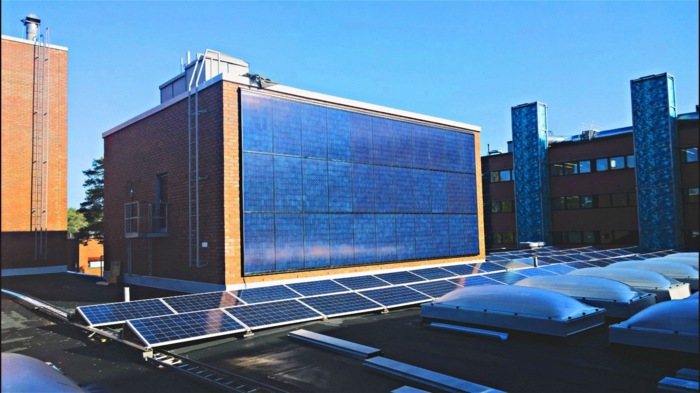 installation einer solaranlage wand fassade haus energie
