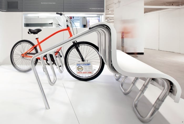 modern-Fahrradständer-Design-integriert-Sitzbank--System-Edelstahl