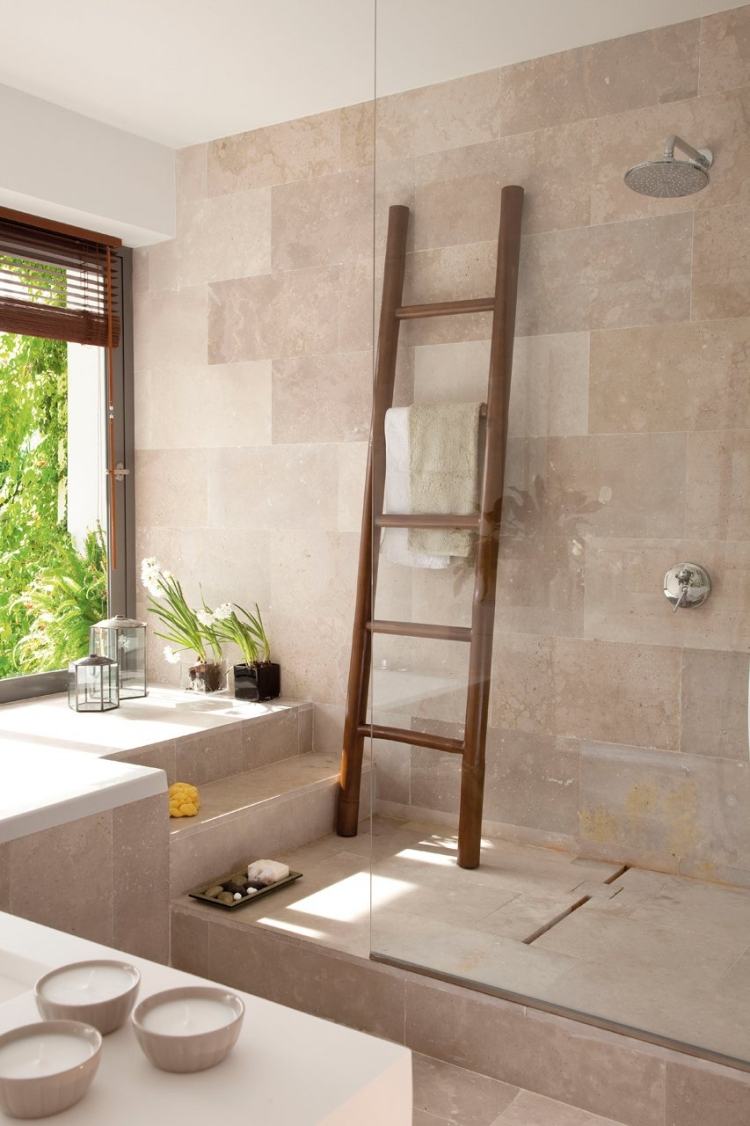 moderne-badgestaltung-bodengleiche-dusche-glas-abtrennung-fliesen-steinoptik