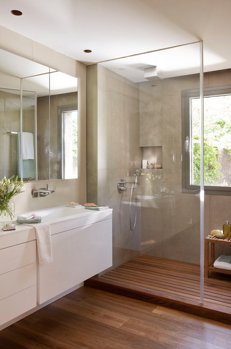 moderne-badgestaltung-glas-dusche-abtrennung-boden-holz