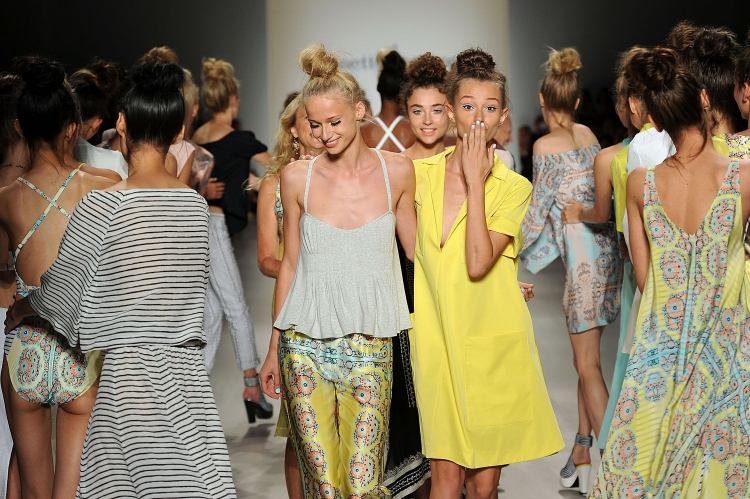 Modetrends für Frühjahr 2015 -laufsteg-mode-gelb