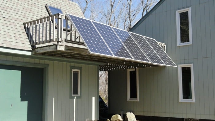 solarpanele balkon installation haus energie heizung