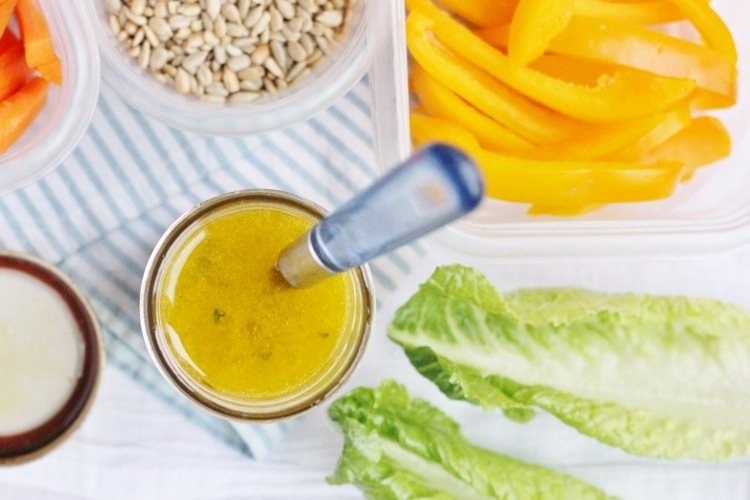 Vegane Ernährung rezepte gesunder-salat-dressing