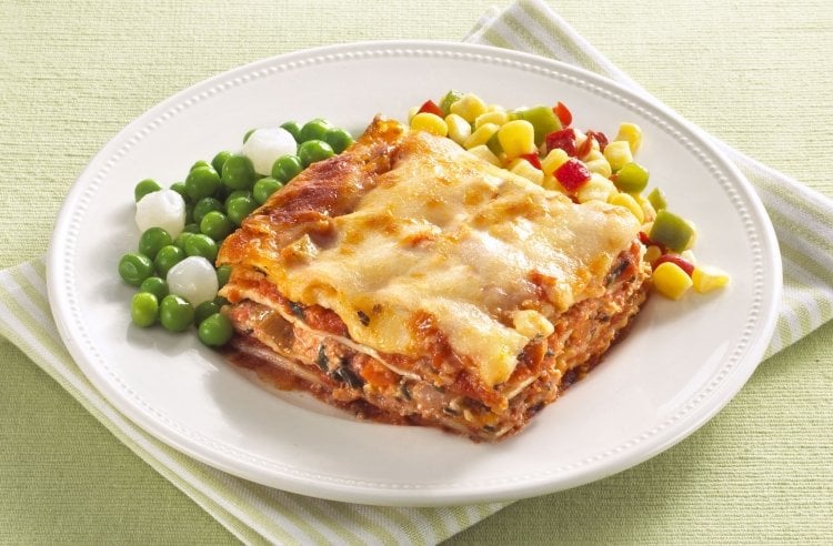 vegetarische-Lasagne-backen-Rezept-Succhini-schnell