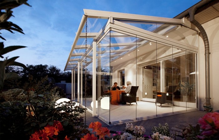 verglaste terrasse weiß profil aluminium stahl idee