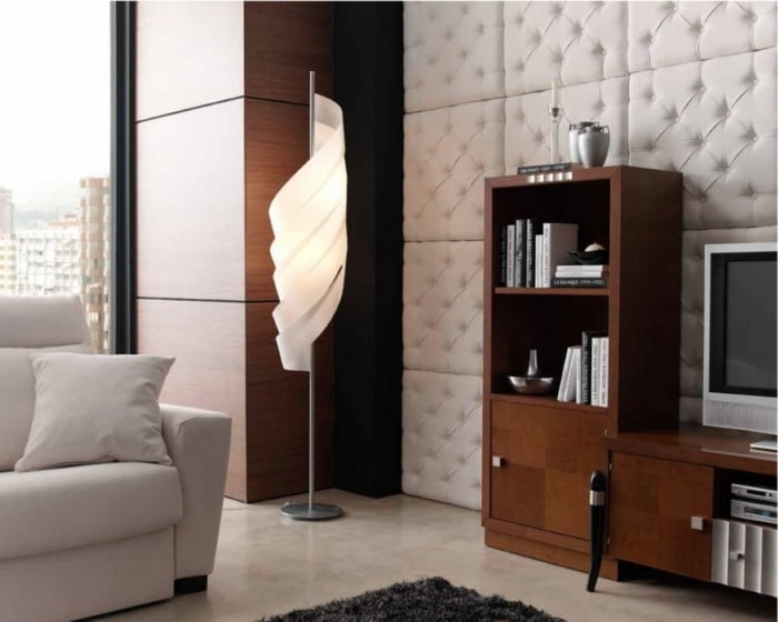 wand paneele mit polster wohnzimmer weiß wohnwand sofa weiß lampe