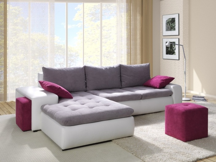 weiß-grau-Sofa-mit-Ottomane-Bettfunktion-Hocker-purpur-Rabatti
