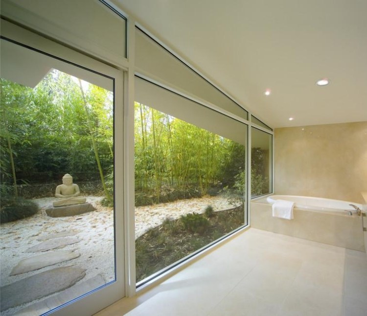 zen-garten-pflanzen-bambus-sichtschutz-badezimmer