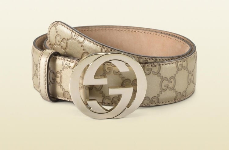 Gucci-Guertel-beige-Sandfarbe-Logo-Schnalle